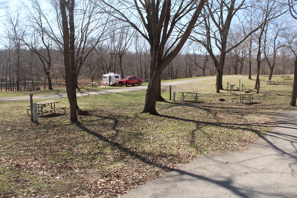 Dampened Enthusiasts Pilot Knob State Park, Iowa